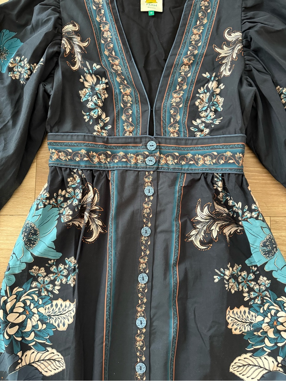 FARM RIO BLOSSOM TAPESTRY MIDI/MAXI DRESS MEDIUM - Picture 8 of 8